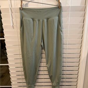 Under Armour Women's Joggers - Sage Green
